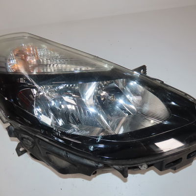 Phare droit Renault CLIO III (BR0-1, CR0-1) 1.2 16v (2010-2014)