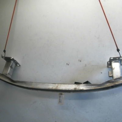 Renfort pare-choc avant Renault MEGANE III Coupé (DZ0-1_) 1.9 dci (dz0n, dz0j, dz1j, dz1k) (2008-2015)
