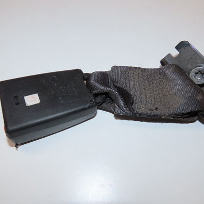 Ancrage ceinture arrière droit Fiat 500 (312_) 1.3 d multijet (312axb1a) (2007) 3 portes