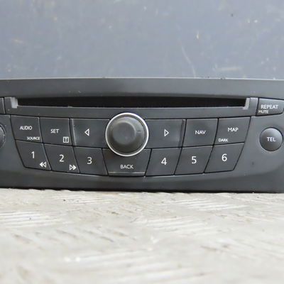 Autoradio Renault SCÉNIC II (JM0-1_) 1.5 dci (jm1e, jm16) (2005-2008) 5 portes