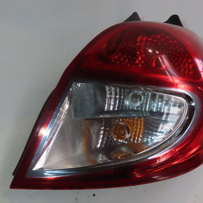 Feu arrière droit Renault CLIO III (BR0-1, CR0-1) 1.2 16v (2010-2014)