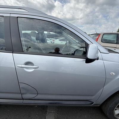 Porte avant droite Citroën C-CROSSER (VU_, VV_) 2.2 hdi (2007-2012) 5 portes