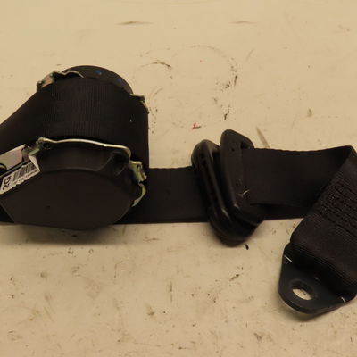 Ceinture arrière gauche Peugeot 2008 I (CU_) 1.2 thp 130 - puretech 130 (2015)