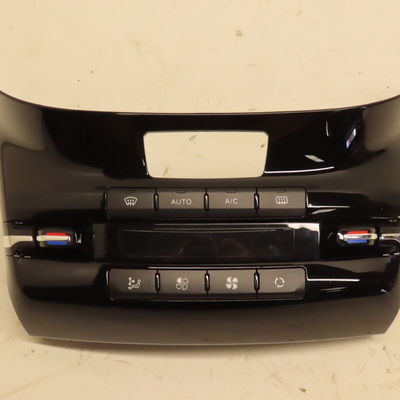 Commande de chauffage Peugeot 2008 I (CU_) 1.2 thp 130 - puretech 130 (2015)