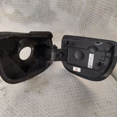 Volet de trappe carburant Citroën C4 CACTUS 1.2 thp 110 (2014)
