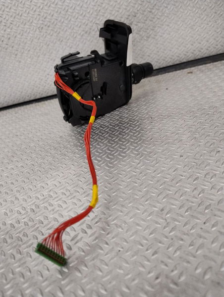 Commande clignotant Renault CLIO III (BR0-1, CR0-1) 1.5 dci (2010-2014) 5 portes