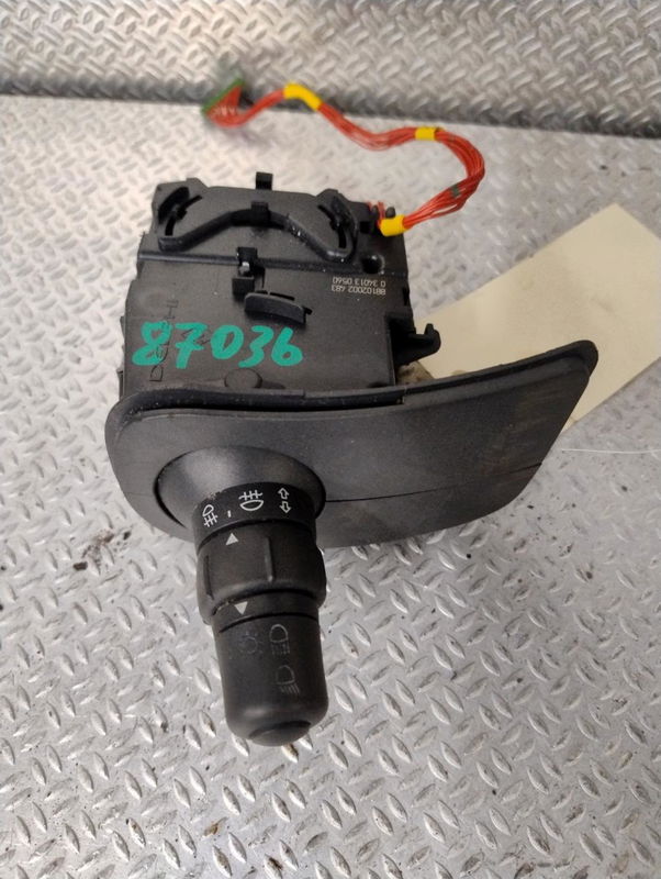 Commande clignotant Renault CLIO III (BR0-1, CR0-1) 1.2 16v (br02, br0j, br11, cr02, cr0j, cr11) (2005-2014) 5 portes