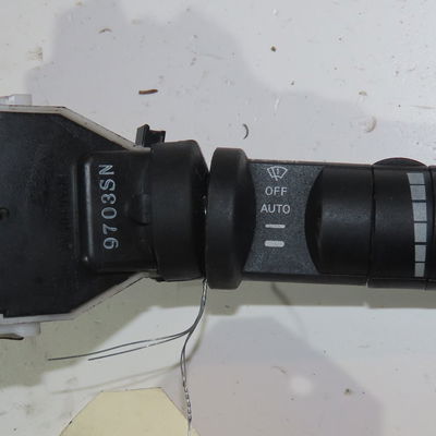 Commande essuie glace Nissan QASHQAI - QASHQAI 2 I (J10, NJ10, JJ10E) 1.5 dci (2010-2013)