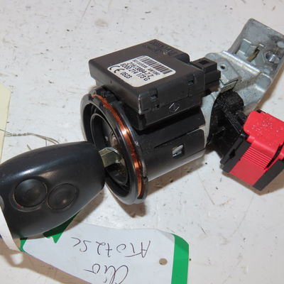 Antivol de direction Renault CLIO III (BR0-1, CR0-1) 1.5 dci (c-br0g, c-br1g) (2005-2012) 5 portes