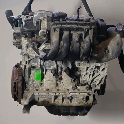 Moteur essence Peugeot 206 3-5 portes (2A-C) 1.4 i (1998-2012) 3 portes