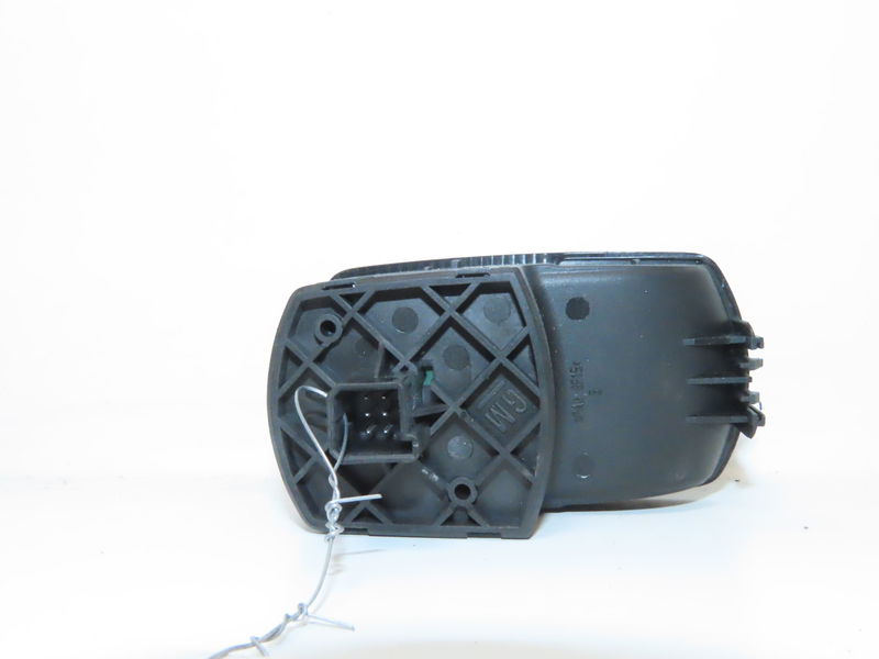 Commande lève-glace porte avant droite Opel CORSA E (X15) 1.4 (08, 68) (2014)