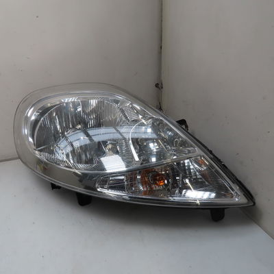 Phare droit Renault TRAFIC II Autobus-Autocar (JL) 2.0 dci 90 (2006)