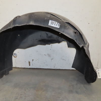 Pare-boue arrière gauche Mercedes-benz CLASSE A (W176) A 160 (176.041) (2015-2018)