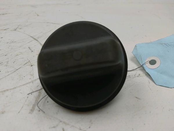 Bouchon reservoir a carburant Renault MEGANE I Break (KA0-1_) 1.4 16v (ka0d, ka1h, ka0w, ka10) (1999-2003)