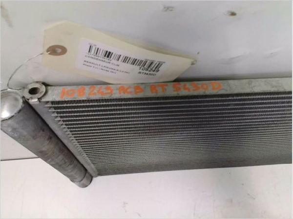 Condenseur clim Renault LAGUNA III (BT0-1) 2.0 dci (bt07, bt0j, bt14, bt1a, bt1s) (2007-2015) 5 portes