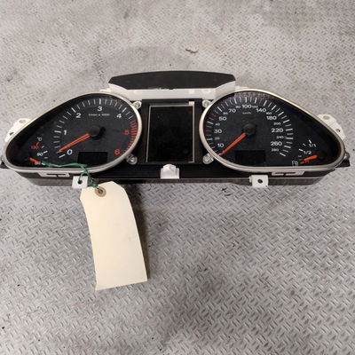Compteur Audi Q7 (4LB) 3.0 tdi quattro (2006-2008)