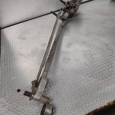 Moteur essuie-glace avant Audi Q7 (4LB) 3.0 tdi quattro (2006-2008)