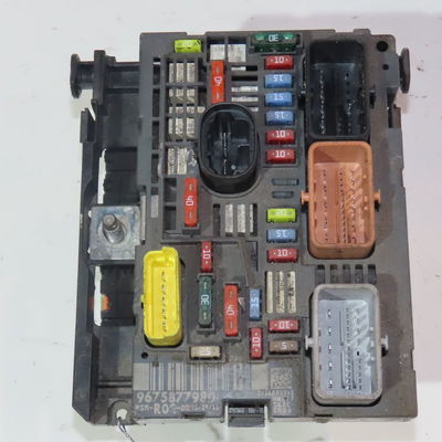 Boite a fusibles Citroën C5 III (RD_) 2.0 hdi (rdrhda) (2008)