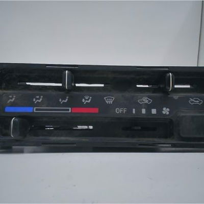 Commande de chauffage Suzuki JIMNY Véhicule tout terrain fermé (SN) 1.5 ddis 4wd (sn415d) (2003)