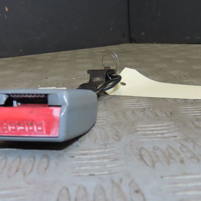 Ancrage ceinture avant gauche Citroën C5 I (DC_) 2.0 hdi (dcrhzb, dcrhze) (2001-2004) 5 portes
