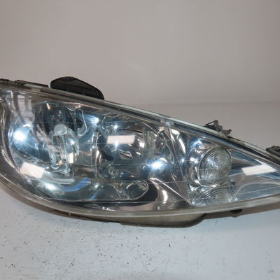Phare droit Peugeot 206 SW (2E-K) 2.0 hdi (2002-2007)