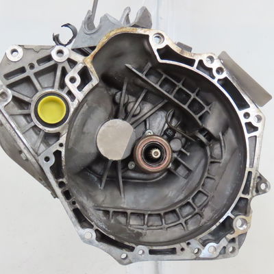 Boîte à vitesse mecanique Opel CORSA E (X15) 1.4 (08, 68) (2014)