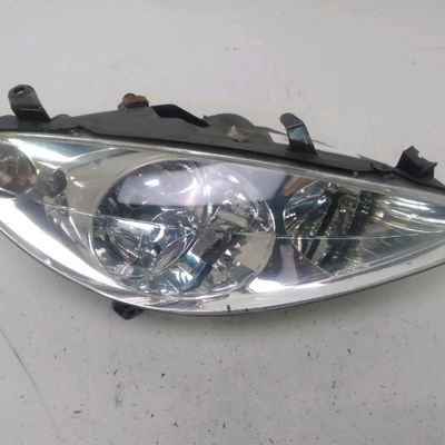 Phare droit Peugeot 307 (3A-C) 2.0 hdi 90 (2000-2007) 5 portes