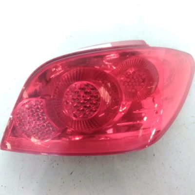 Feu arrière droit Peugeot 307 (3A-C) 1.6 hdi 110 (2004-2009) 5 portes