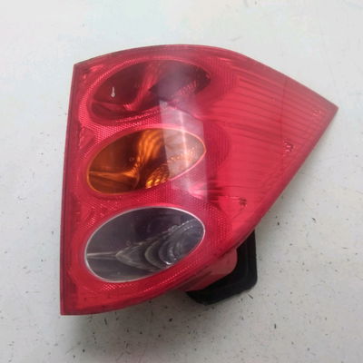 Feu arrière droit Peugeot 1007 (KM_) 1.4 hdi (2005)