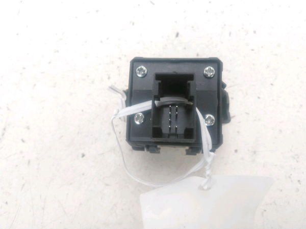 Interrupteur commande de frein a main Citroën C4 GRAND PICASSO I (UA_) 1.6 hdi 110 (2010-2013)