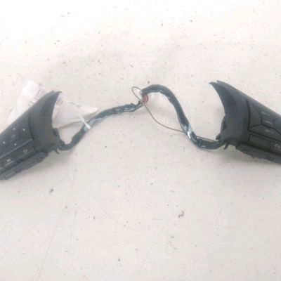 Commande autoradio Nissan MICRA V (K14) 0.9 ig-t (2016)