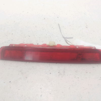 Feux stop supplementaire Toyota YARIS (_P13_) 1.4 d (nlp130_) (2011)