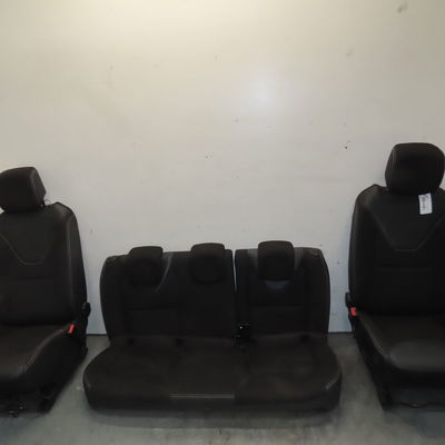 Interieur complet Renault CLIO IV (BH_) 1.5 dci 75 (2012) 5 portes