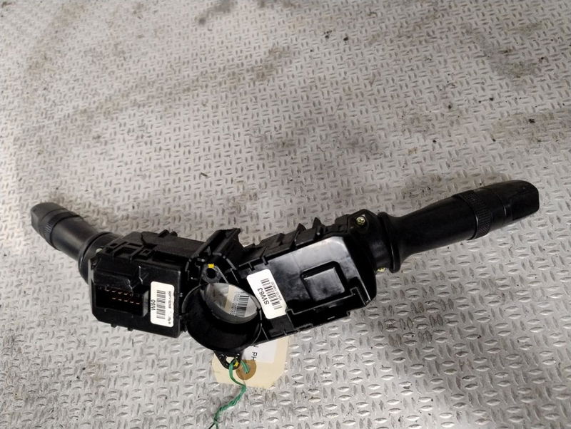 Commande clignotant Kia CEE'D SW (ED) 1.6 crdi 115 (2007-2012)