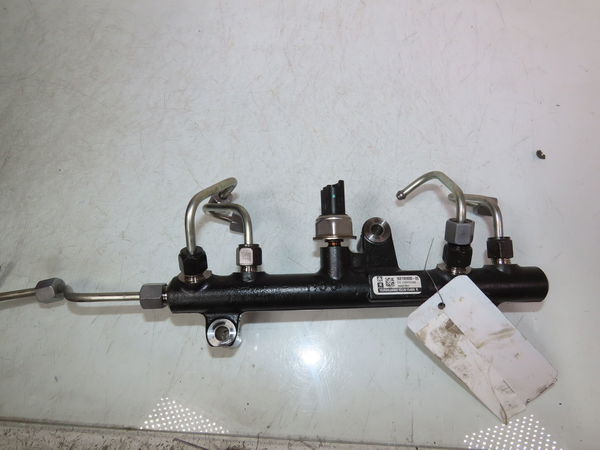 Rampe injection Peugeot 508 SW I (8E_) 2.0 hdi rxh hybrid4 (2010-2018)