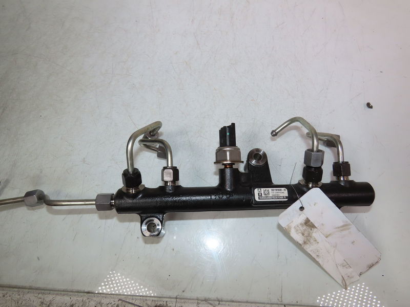 Rampe injection Peugeot 508 SW I (8E_) 2.0 hdi rxh hybrid4 (2010-2018)