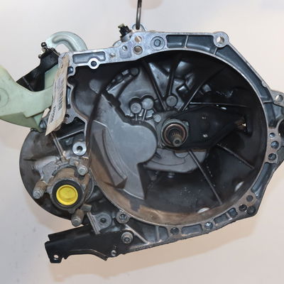 Boîte à vitesse mecanique Peugeot 208 I (CA_, CC_) 1.6 hdi - bluehdi 75 (2013) 5 portes