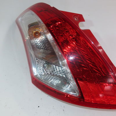 Feu arrière gauche Suzuki SWIFT IV (FZ, NZ) 1.2 (azh 412) (2010)