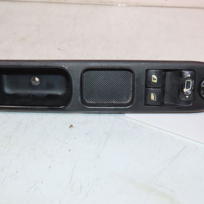 Commande lève-glace porte avant gauche Peugeot 207-207 (WA_, WC_) 1.4 (2006-2013) 5 portes