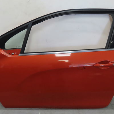 Porte avant gauche Peugeot 208 I (CA_, CC_) 1.2 vti 82 (2012)