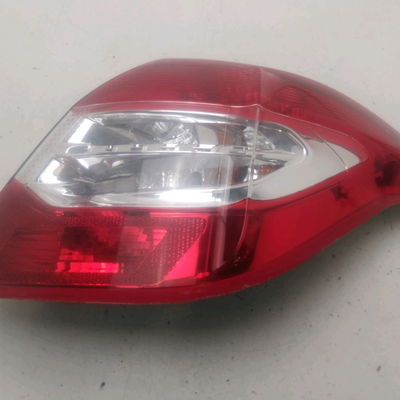 Feu arrière droit Citroën C4 II (NC_) 1.6 hdi 115 (2012)