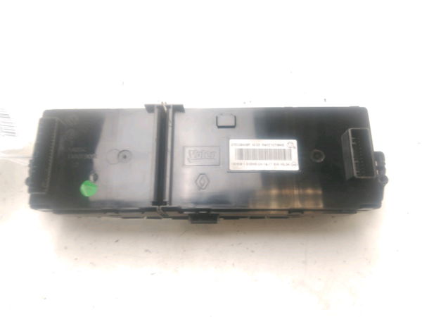 Commande de chauffage Renault SCÉNIC III (JZ0-1_) 1.6 dci (jz00, jz12) (2011) 5 portes