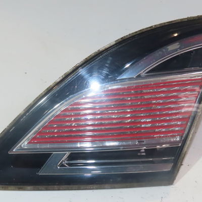 Feu arrière intérieur droit Mazda 6 Hatchback (GH) 2.2 d (gh10) (2010-2012)