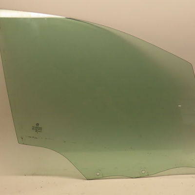 Glace porte av d Peugeot 208 I (CA_, CC_) 1.0 (2012)