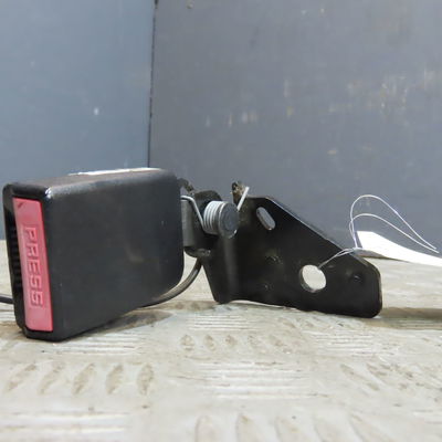 Ancrage ceinture arrière gauche Peugeot 207-207 (WA_, WC_) 1.6 hdi (2006-2013) 5 portes