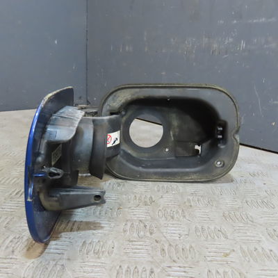 Portillon carburant aile ard Renault MEGANE II Break (KM0-1_) 1.5 dci (km1f) (2005-2009)