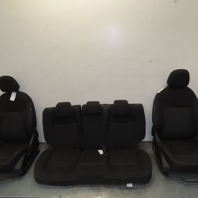 Interieur complet Peugeot 208 I (CA_, CC_) 1.2 puretech 82 (2018)