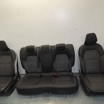 Interieur complet Renault CAPTUR II (HF_) Blue dci 115 (hfad) (2020)