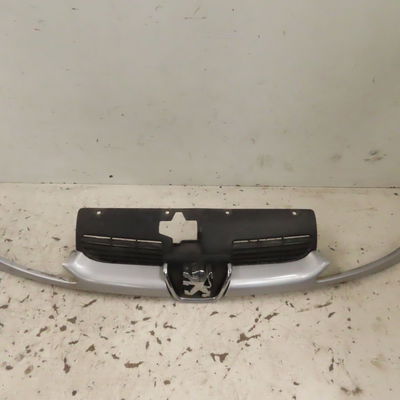 Calandre Peugeot 206 3-5 portes (2A-C) 1.6 i (1998-2000)