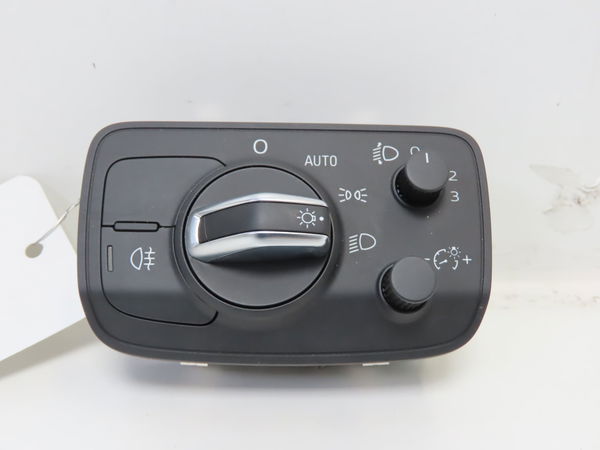 Interrupteur commande de phares Audi Q2 (GAB, GAG) 1.4 tfsi (2016)